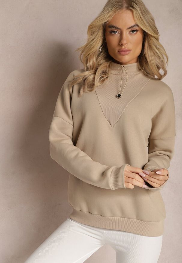 Renee - Beżowa Ocieplana Bluza Bawełniana z Półgolfem Heraia. Kolor: beżowy. Materiał: bawełna