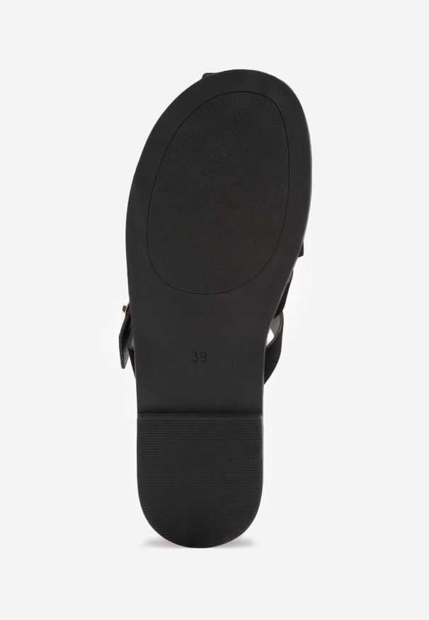 Renee - Czarne Klapki Gladiatorki z Ozdobną Sprzączką Lusanatia. Okazja: na co dzień. Kolor: czarny. Styl: casual