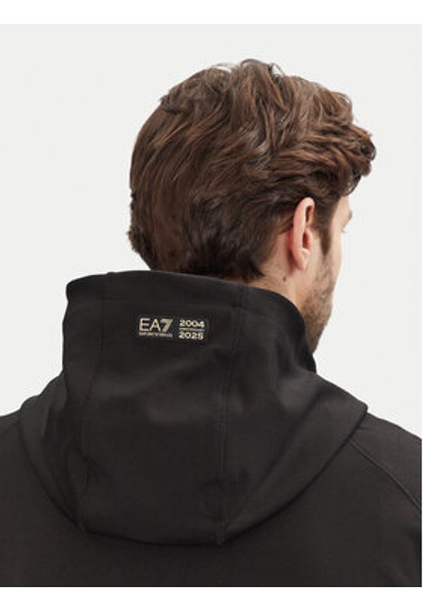 EA7 Emporio Armani Bluza 7M000259 AF13526 UC001 Czarny Regular Fit. Kolor: czarny. Materiał: syntetyk