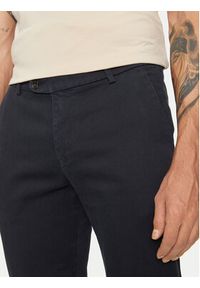 Bugatti Chinosy 4890 66347B Granatowy Slim Fit. Kolor: niebieski. Materiał: bawełna #5