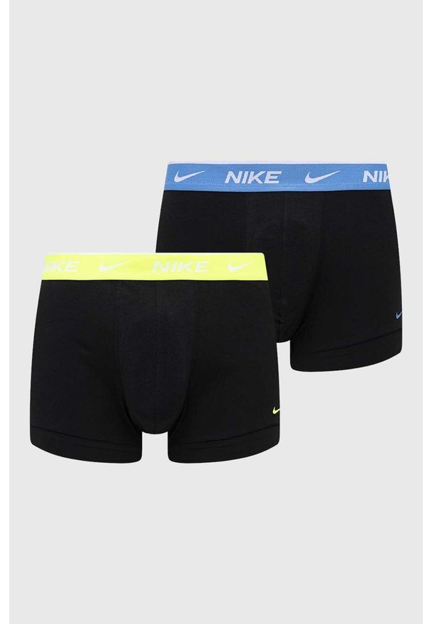 Nike bokserki męskie kolor niebieski. Kolor: niebieski. Materiał: tkanina, skóra, włókno