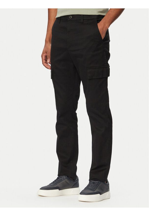 Calvin Klein Spodnie materiałowe Refined LV04LC619G Czarny Regular Fit. Kolor: czarny. Materiał: bawełna