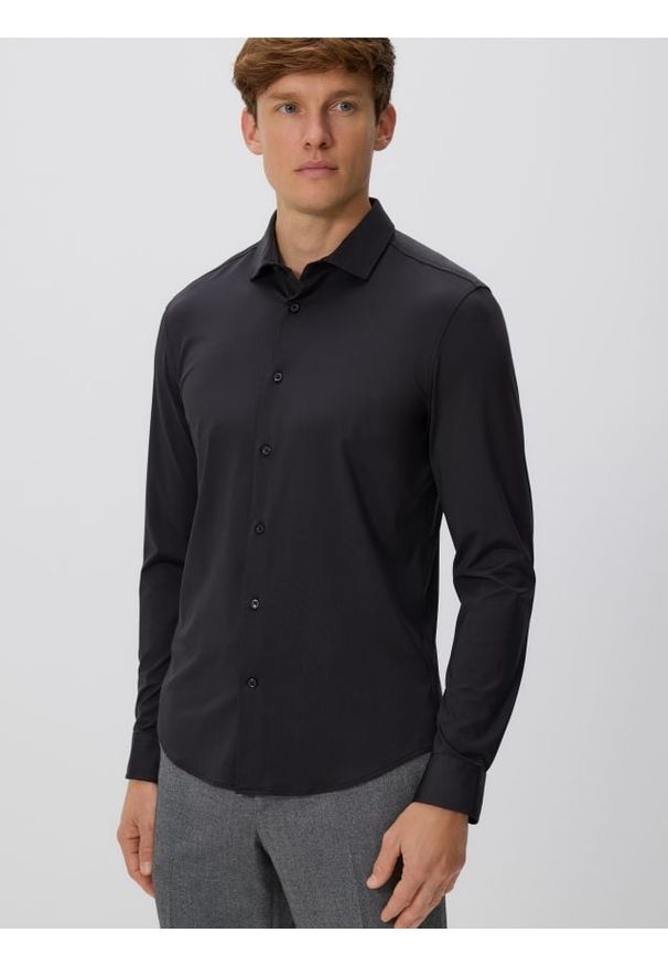 Reserved - Koszula slim fit - czarny. Kolor: czarny. Materiał: dzianina. Wzór: gładki