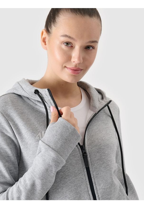 4f - 4F Bluza dresowa rozpinana z kapturem damska - szara S. Okazja: na co dzień. Typ kołnierza: kaptur. Kolor: szary. Materiał: dresówka. Wzór: gładki, ze splotem. Styl: sportowy, casual