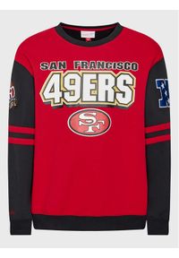 Mitchell & Ness Bluza FCPO3400 Czerwony Regular Fit. Kolor: czerwony. Materiał: bawełna