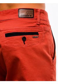 Ombre Clothing - Krótkie spodenki męskie chino - pomarańczowe W150 - S. Okazja: na co dzień. Kolor: pomarańczowy. Materiał: poliester, bawełna. Długość: krótkie. Styl: casual, klasyczny, elegancki #4