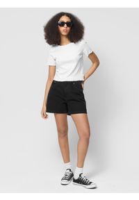 outhorn - T-shirt crop top gładki damski Outhorn - biały. Kolor: biały. Materiał: elastan, bawełna, dzianina, prążkowany. Długość rękawa: krótki rękaw. Długość: krótkie. Wzór: gładki #2
