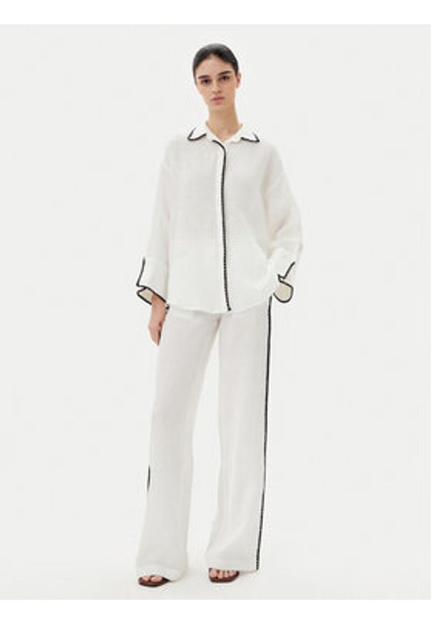ICONA Spodnie materiałowe RP5LE005 Biały Relaxed Fit. Kolor: biały. Materiał: len