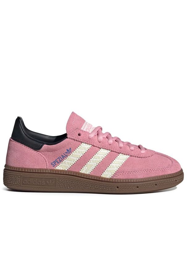 Adidas - Buty młodzieżowe adidas Handball Spezial J JP9564 - różowe. Okazja: na co dzień. Zapięcie: sznurówki. Kolor: różowy. Materiał: zamsz, guma, skóra. Szerokość cholewki: normalna. Sport: piłka ręczna