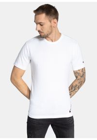 Koszulka męska Champion Organic Cotton Asymmetric Script Logo (216553-WW001). Kolor: biały. Materiał: materiał