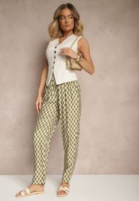 Renee - Zielone Spodnie o Szerokim Kroju High Waist w Romby Sarriza. Okazja: na co dzień. Stan: podwyższony. Kolor: zielony. Wzór: aplikacja. Styl: casual