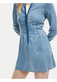 Desigual Sukienka jeansowa Lonan 26SWVD03 Niebieski Slim Fit. Kolor: niebieski. Materiał: lyocell #4