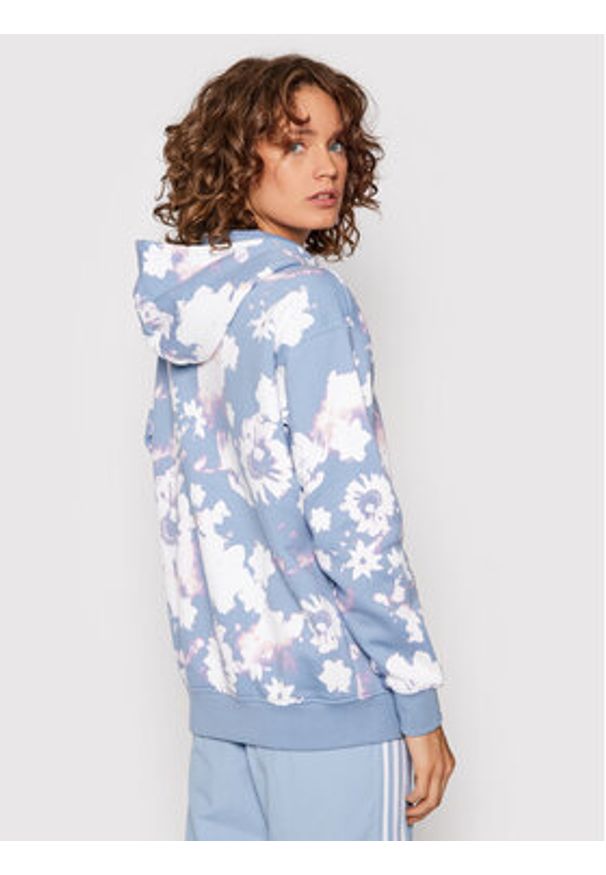 Adidas - adidas Bluza H20441 Błękitny Relaxed Fit. Kolor: niebieski. Materiał: bawełna