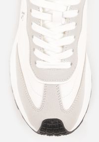 Born2be - Białe Sneakersy Vices na Grubej Podeszwie z Motywem Panterki i Naszywką Selarisa. Okazja: na co dzień. Kolor: biały. Materiał: jeans. Wzór: motyw zwierzęcy, aplikacja #8