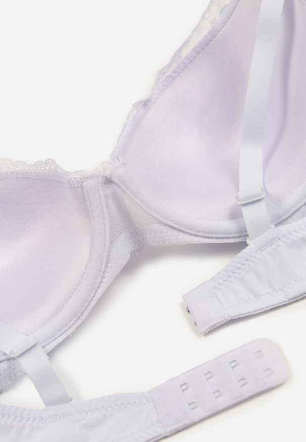 Born2be - Biały Biustonosz na Regulowanych Ramiączkach z Usztywnionymi Miseczkami Tiniras. Kolor: biały. Materiał: skóra