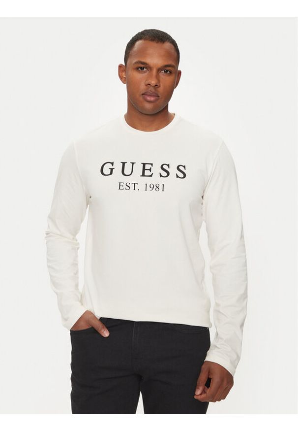 Guess Longsleeve U4RI11 K6YW0 Biały Regular Fit. Kolor: biały. Materiał: bawełna. Długość rękawa: długi rękaw