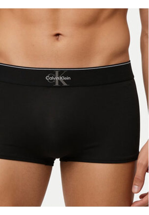 Calvin Klein Underwear Bokserki LV00QF8706 Czarny. Kolor: czarny. Materiał: syntetyk