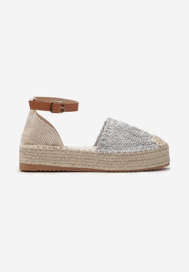 Born2be - Srebrne Espadryle na Grubej Plecionej Podeszwie z Ażurowym Wykończeniem Artiva. Kolor: srebrny. Wzór: ażurowy. Sezon: lato