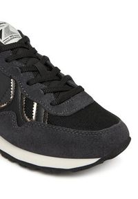 Pepe Jeans Sneakersy Brit Mirror W PLS400004 Czarny. Kolor: czarny. Materiał: materiał #5
