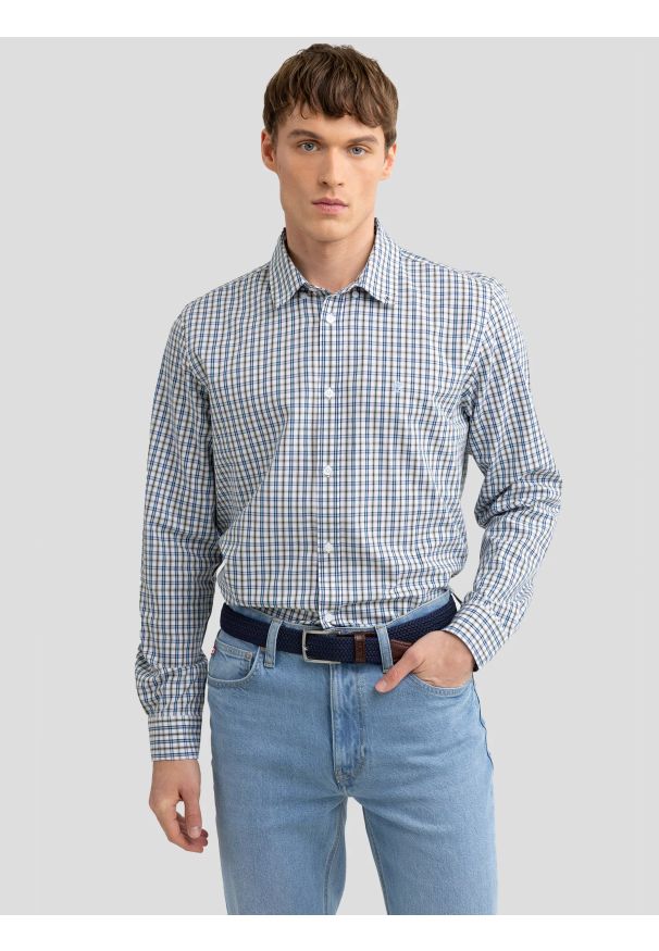Big-Star - Koszula męska bawełniana w kratę granatowa Giberno 403. Okazja: na spotkanie biznesowe. Typ kołnierza: button down, kołnierzyk klasyczny. Kolor: niebieski. Materiał: bawełna. Wzór: kratka, haft. Styl: wakacyjny, biznesowy, klasyczny