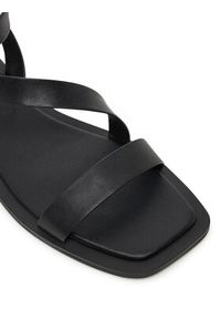 Aldo Sandały Grugar 13966800 Brązowy. Kolor: brązowy. Materiał: skóra