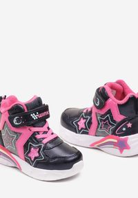 Born2be - Granatowe Botki Sneakersy ze Świecącą Podeszwą Ozdobione Gwiazdkami i Brokatem Notavia. Kolor: niebieski. Materiał: dzianina. Wzór: aplikacja. Styl: elegancki