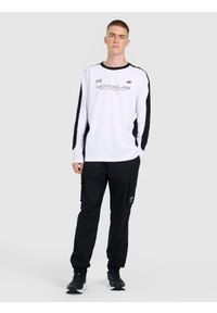 4f - 4F Longsleeve oversize z nadrukiem męski - biały S. Okazja: na co dzień. Kolor: biały. Materiał: materiał. Długość rękawa: długi rękaw. Wzór: nadruk. Styl: klasyczny, casual, sportowy #2