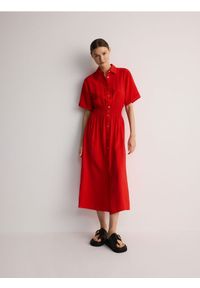 Reserved - Sukienka midi z wiskozą - czerwony. Kolor: czerwony. Materiał: wiskoza. Długość: midi