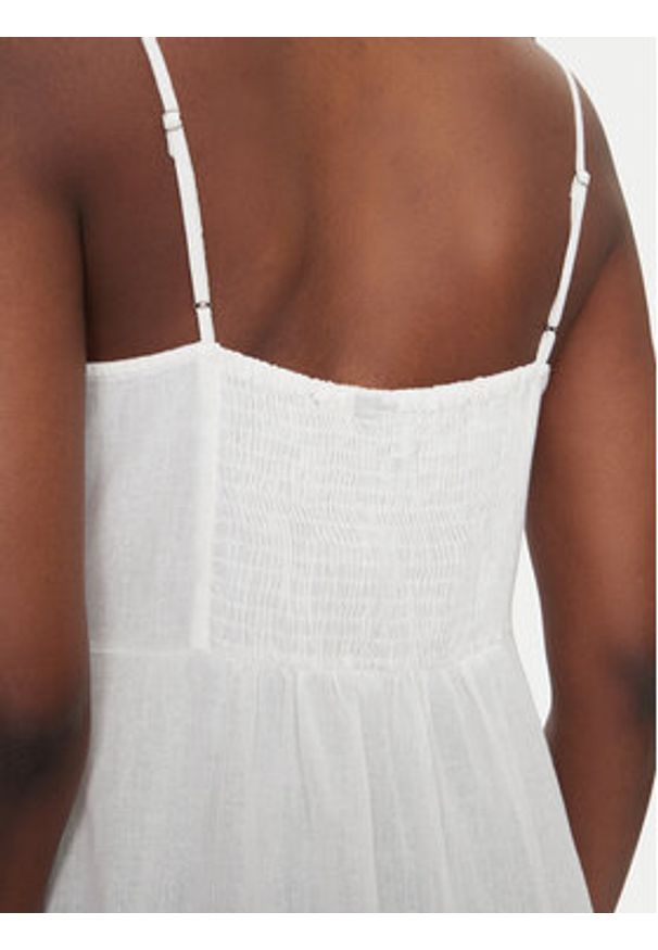 Vero Moda Sukienka letnia Quincy 10324588 Biały Regular Fit. Kolor: biały. Materiał: bawełna. Sezon: lato