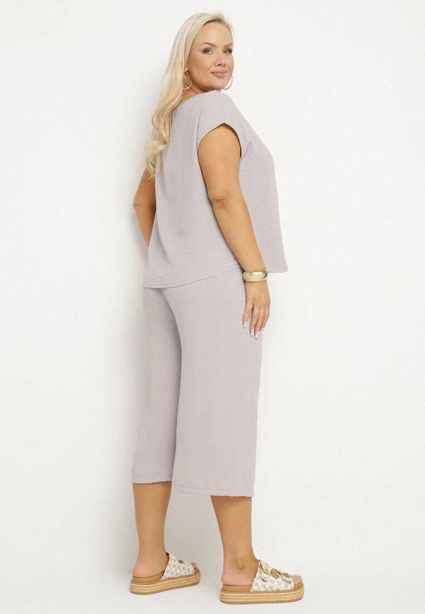 Born2be - Szary Komplet Bluzka i Szerokie Spodnie Jenoretia. Kolor: szary