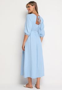 Born2be - Jasnoniebieska Rozkloszowana Bawełniana Sukienka Boho z Wiązaniem i Gumką w Talii Lawla. Okazja: na co dzień. Typ kołnierza: dekolt w kształcie V. Kolor: niebieski. Materiał: bawełna. Typ sukienki: rozkloszowane. Styl: boho #3