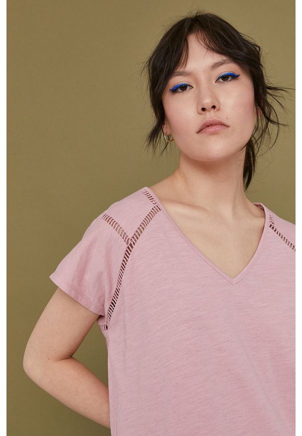 medicine - Medicine - T-shirt Basic. Kolor: różowy. Materiał: bawełna, dzianina. Wzór: gładki