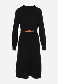 Born2be - Czarna Sukienka z Wiskozą Ozdobiona Plisowanymi Rękawami i Paskiem Daikari. Okazja: na co dzień. Kolor: czarny. Materiał: wiskoza. Wzór: aplikacja. Styl: casual #3