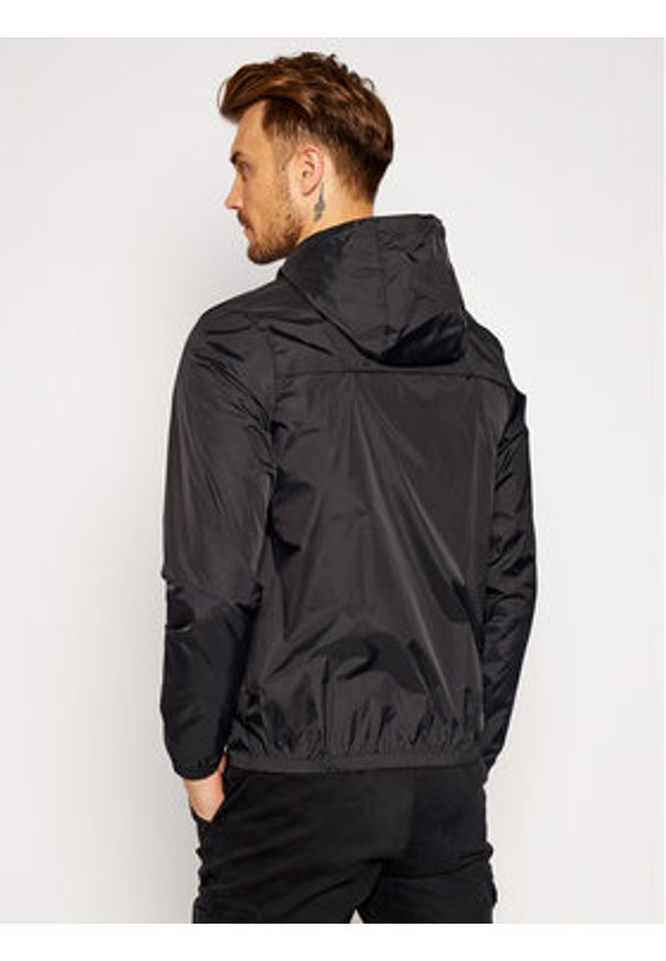 Ellesse Kurtka przejściowa Cesanet SXG09892 Czarny Regular Fit. Kolor: czarny. Materiał: syntetyk