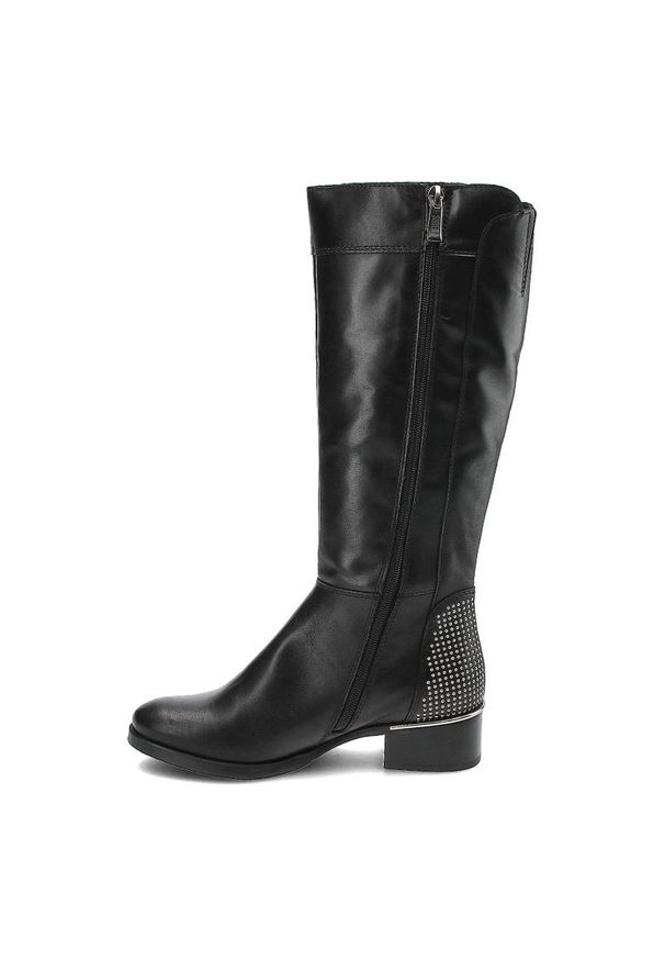 Czarne Kozaki Simen Damskie Skórzane Buty Zimowe. Kolor: czarny. Materiał: skóra. Szerokość cholewki: normalna. Wzór: aplikacja. Sezon: zima. Obcas: na obcasie. Styl: klasyczny. Wysokość obcasa: średni