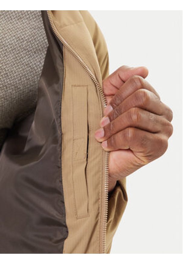 Jack & Jones Kurtka zimowa Global 12283517 Beżowy Regular Fit. Kolor: beżowy. Materiał: syntetyk. Sezon: zima