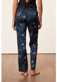 Etam spodnie piżamowe Luahna damskie satynowa. Kolor: niebieski. Materiał: satyna. Wzór: ze splotem #4