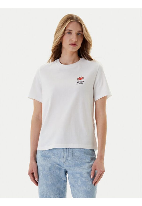 Mustang T-Shirt Monroe 1016513 Biały Relaxed Fit. Kolor: biały. Materiał: bawełna