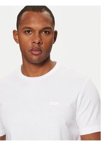 Calvin Klein T-Shirt Smooth Cotton T-Shirt K10K112229 Biały Regular Fit. Kolor: biały. Materiał: bawełna #4