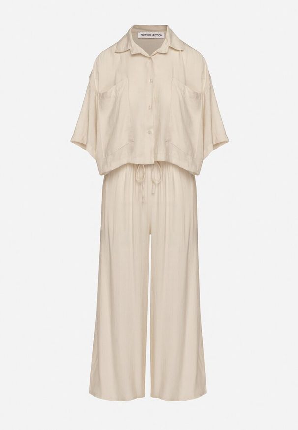 Born2be - Beżowy Wiskozowy Komplet Oversize Koszula z Krótkim Rękawem i Spodnie Dovilissea. Kolor: beżowy. Materiał: wiskoza