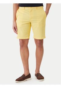 TOMMY HILFIGER - Tommy Hilfiger Szorty materiałowe Denton 9.5 MW0MW42351 Żółty Slim Fit. Kolor: żółty. Materiał: bawełna #1