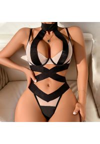 Intica - Komplet bielizny z ozdobnymi pasami podkreślający sylwetkę Irmentraut. Kolor: wielokolorowy. Materiał: materiał. Wzór: paski #5