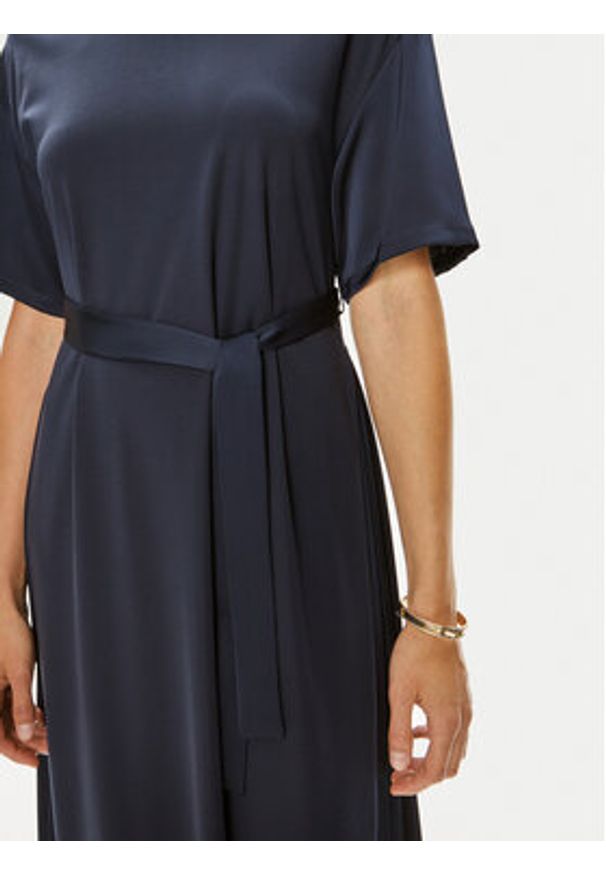 Weekend Max Mara Sukienka codzienna Jordan 2425626021 Granatowy Standard Fit. Okazja: na co dzień. Kolor: niebieski. Materiał: syntetyk. Typ sukienki: proste. Styl: casual