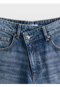 Reserved - Jeansy baggy - niebieski. Kolor: niebieski #1