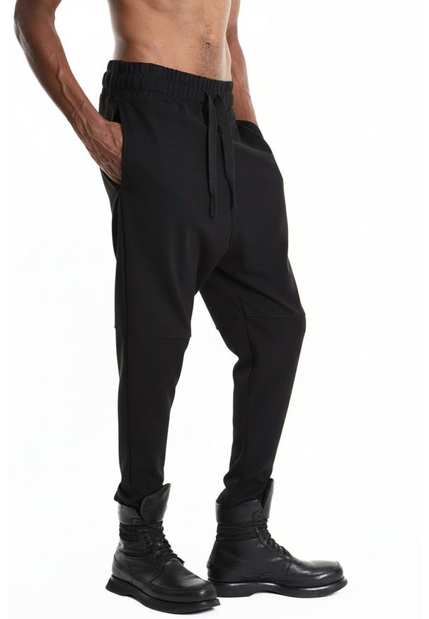 La Haine Inside Us Spodnie | 3M M1165 | Mężczyzna | Czarny. Okazja: na co dzień. Kolor: czarny. Materiał: wiskoza, poliamid, elastan. Styl: casual, elegancki