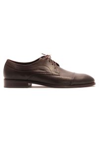 Ciemnobrązowe eleganckie buty męskie Modini T237. Okazja: na spotkanie biznesowe, na co dzień, na imprezę. Kolor: brązowy. Materiał: materiał, skóra. Styl: elegancki #1