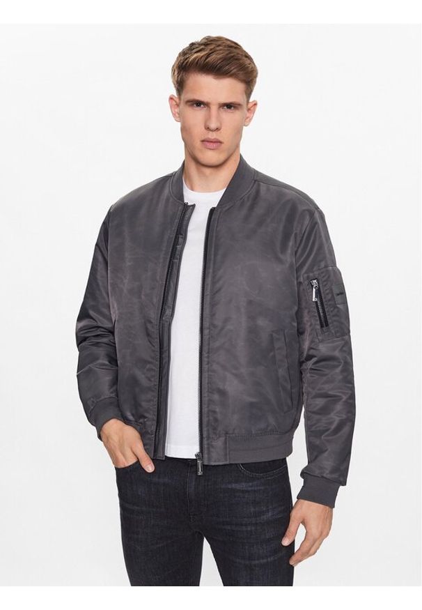 Calvin Klein Kurtka bomber Hero K10K109907 Szary Regular Fit. Kolor: szary. Materiał: syntetyk