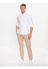 Calvin Klein Koszula K10K111621 Biały Slim Fit. Kolor: biały. Materiał: bawełna