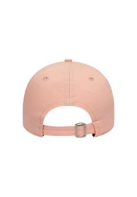 New Era Kids League Essential 940 Cap Dzieci. Kolor: różowy. Styl: casual, sportowy