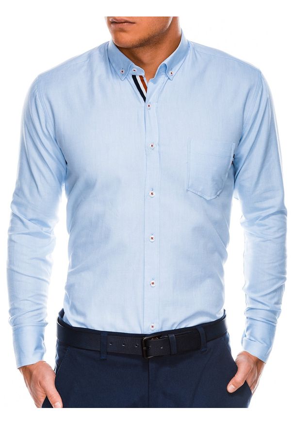 Ombre Clothing - Koszula męska z kontrastową plisą REGULAR FIT K490 - błękitna - XL. Typ kołnierza: button down. Kolor: niebieski. Materiał: bawełna, tkanina, poliester. Długość rękawa: długi rękaw. Długość: długie. Styl: elegancki